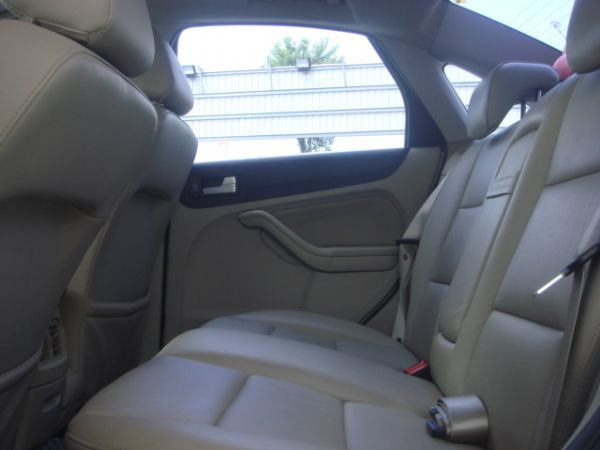 巨大汽車save認證車 Focus 照片3