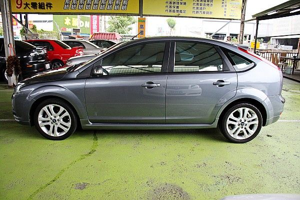  Ford 福特 Focus 2.0 照片7