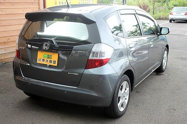 Honda 本田 FIT 1.5 鐵灰  照片9