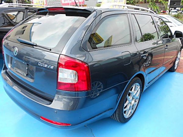 SKODA OCTAVIA COMBI  照片3