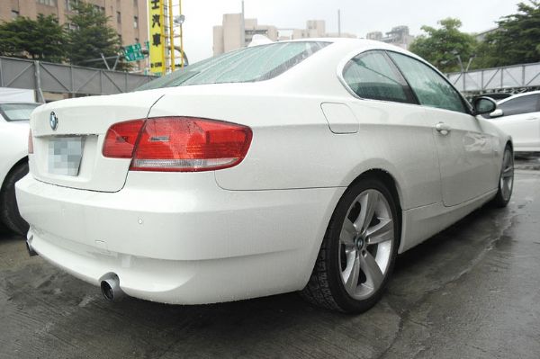 ★小瑋嚴選☆07 Bmw 335i  照片2