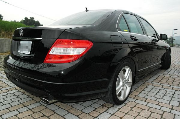 ★小瑋嚴選☆10 Benz C300黑 照片2