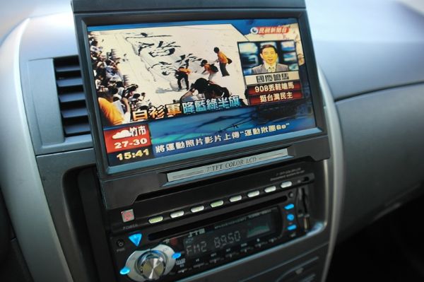 ★小瑋嚴選☆09 豐田 Altis 照片4