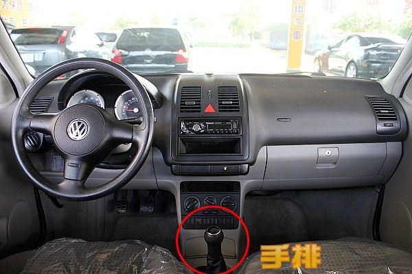 福斯 VW POLO 1.4 5D 手排 照片3