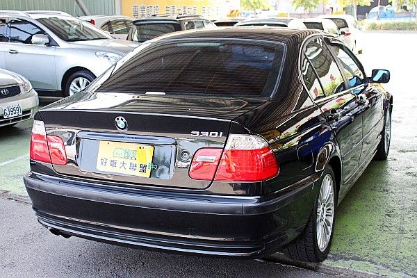 2000年 BMW 330 3.0 黑  照片9