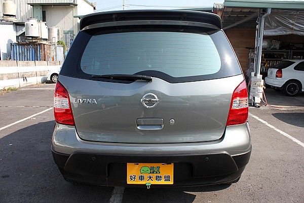 2009年 Nissan Livina 照片8