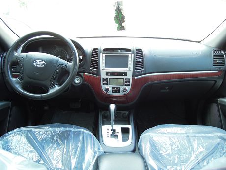 Hyundai 現代 Santa FE 照片2