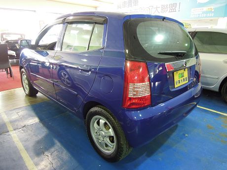 2005 Kia  Euro Star 照片10