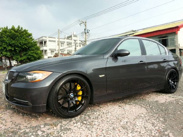 BMW 335i  四門  照片7