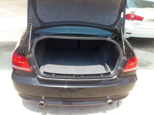 Bmw 335ci P2 一手車 照片7