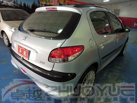 2005 Peugeot 寶獅 206 照片10