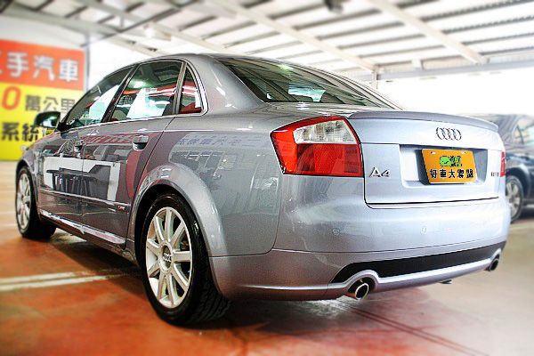 Audi A4 1.8T 銀色 照片9