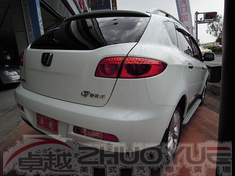 納智捷 7 SUV 照片10