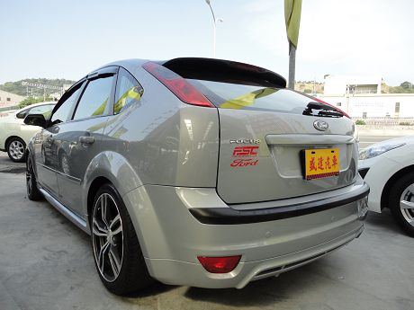 Ford 福特 Focus 2.0 照片10
