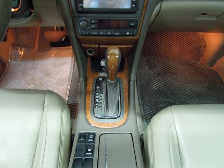 2004 Nissan 日產 Cefir 照片5