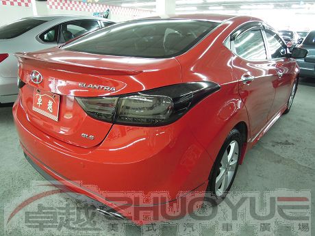 現代 Elantra 照片10