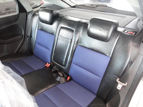 Ford 福特 Focus 2.0 照片7