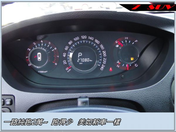 7 SUV 氣魄逼人~11年實跑2萬 照片8