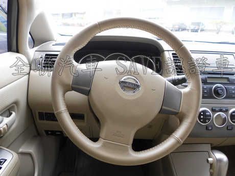 Nissan 日產 Tiida 照片5