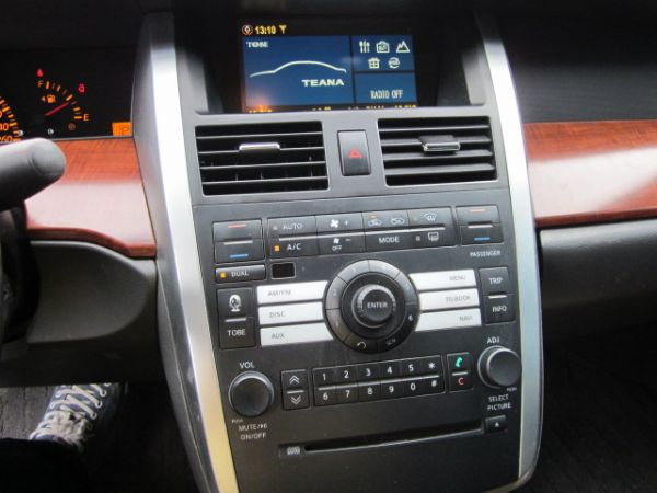 Nissan Teana頂級黑內裝 天窗 照片5