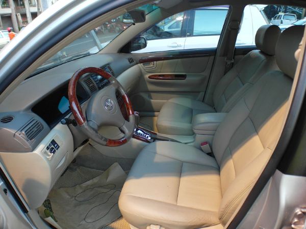 Toyota Altis 1.8銀 照片5