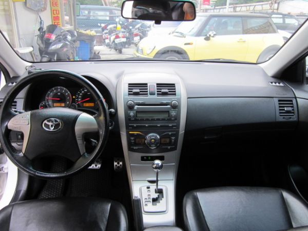 Toyota Altis Z版 1.8  照片10
