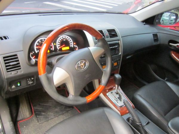 Toyota Altis 1.8 G版  照片3