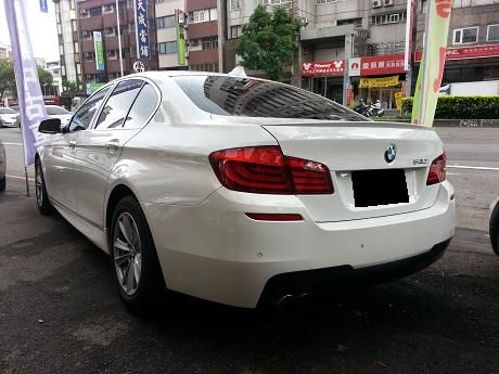 BMW 寶馬 5系列 520  照片10