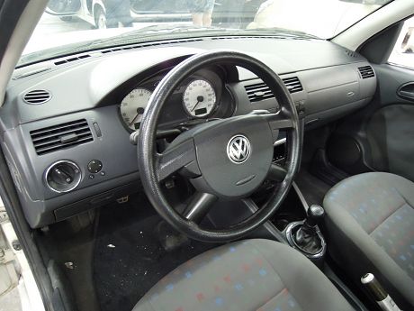 VW 福斯 Pointer  照片3