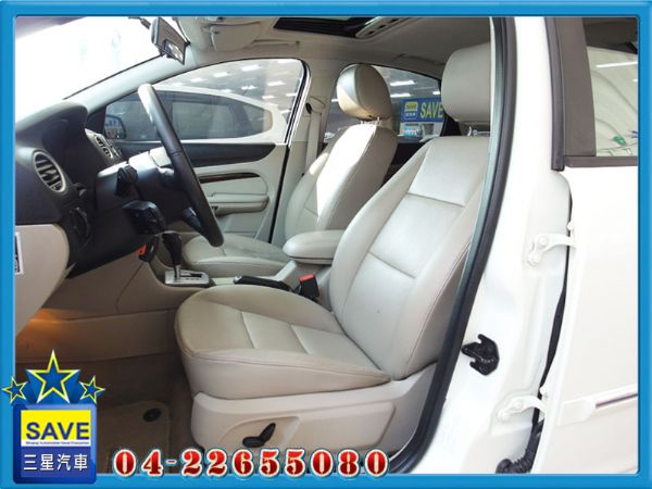 Ford Focus 1.8 2006式 照片3