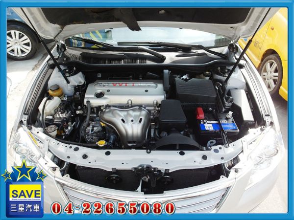 Toyota Camry 2.4G 頂級 照片9