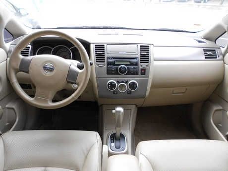 Nissan 日產 2008 Tiida 照片2