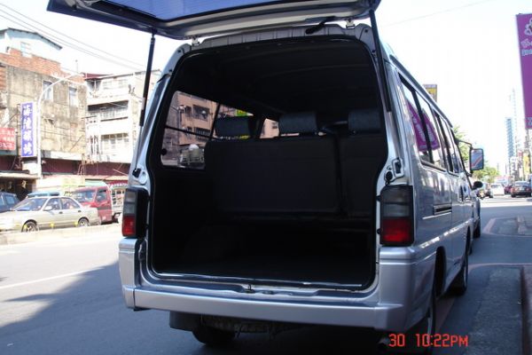 豪華加長型 皮椅 電動窗 售價及總價 照片6