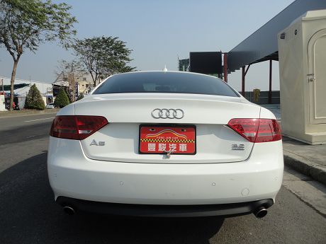 Audi 奧迪 A5 3.2 Coupe 照片10