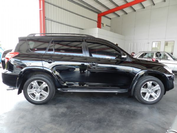 Toyota 豐田 RAV4 黑 2.4 照片9