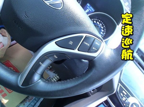 SUM聯泰汽車 2012年Elantra 照片6