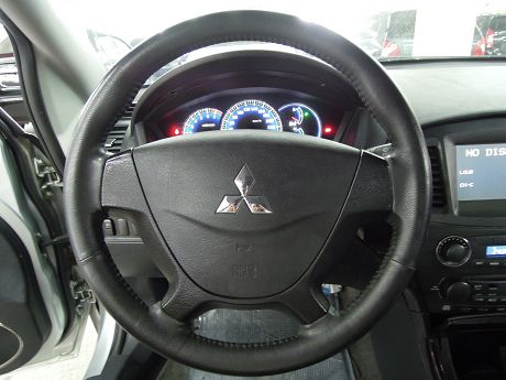 Mitsubishi 三菱 Grunde 照片3