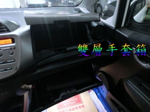 SUM聯泰汽車 2011年 FIT 照片6