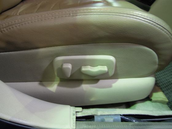 Nissan 日產 Teana 照片6