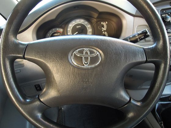 Toyota豐田 Innova 照片5