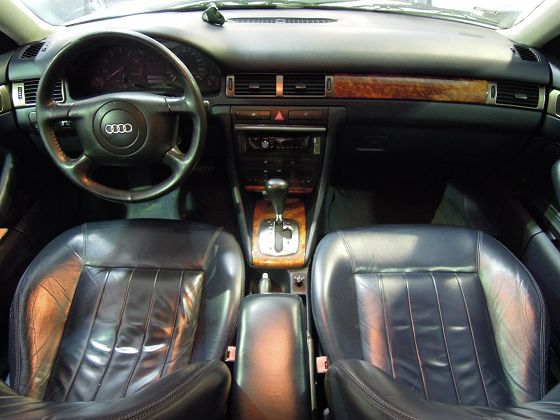 Audi 奧迪 A6 照片2