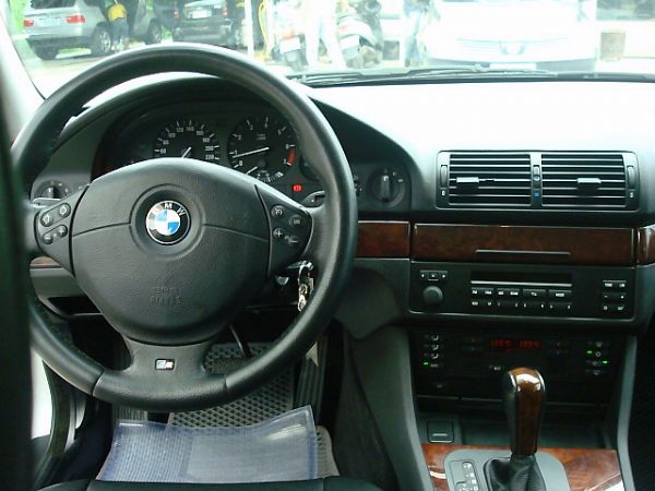 520I  BMW 寶馬 00年 2.0 照片7