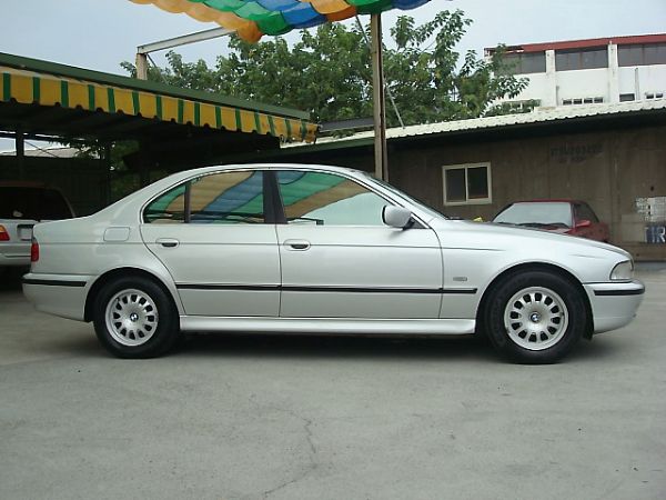 00年 BMW 寶馬 520i E39型 照片10