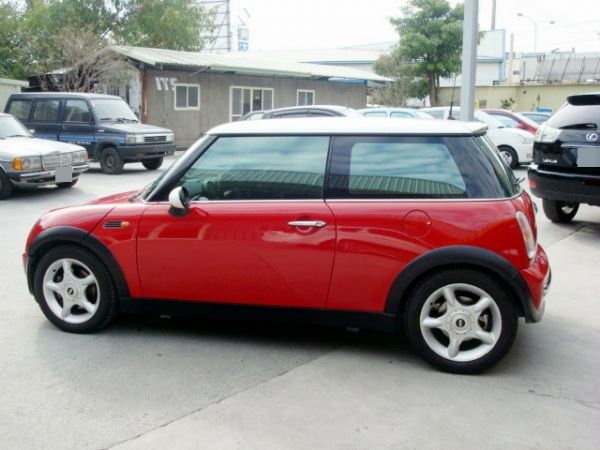 MINI COOPER 03年 1.6紅 照片5