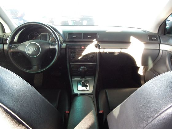 Audi 奧迪 A4 1.8T 2003 照片2