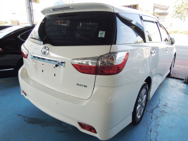 2011 TOYOTA NEW WISH 照片2