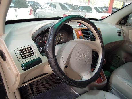 Hyundai 現代 Tucson汽油 照片3