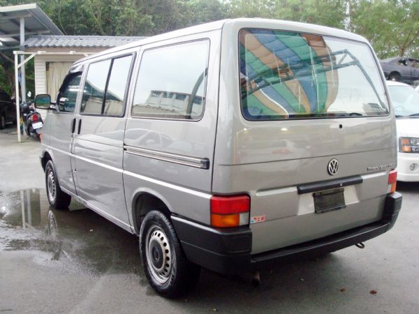 VW福斯 T4 01年 2.0灰 照片10