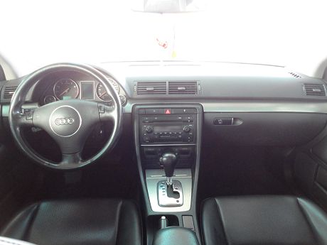 Audi 奧迪 A4 1.8T 照片2