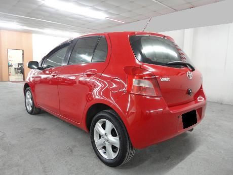 Toyota豐田 Yaris 照片10